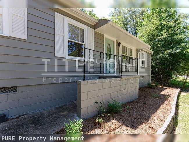 Photo - Price Drop Alert!  Fall Rental Specials Av...