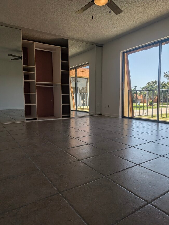 Photo - 1713 Park Meadows Dr