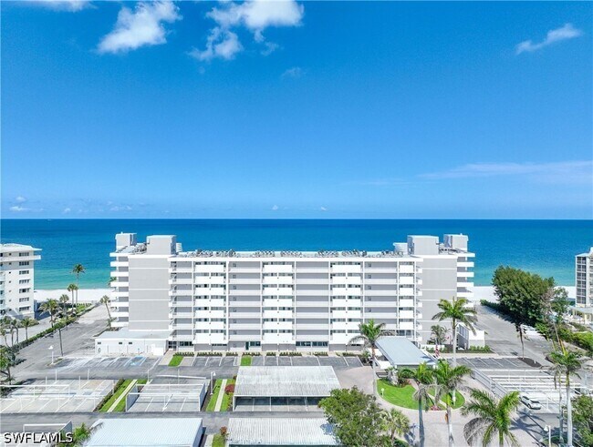 Building Photo - 3443 Gulf Shore Blvd N Unit 707