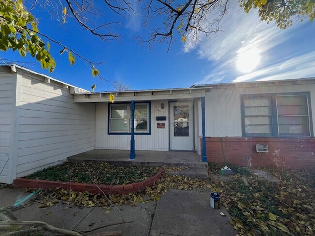 Photo - For Lease - 3120 Tom Green - Odessa TX