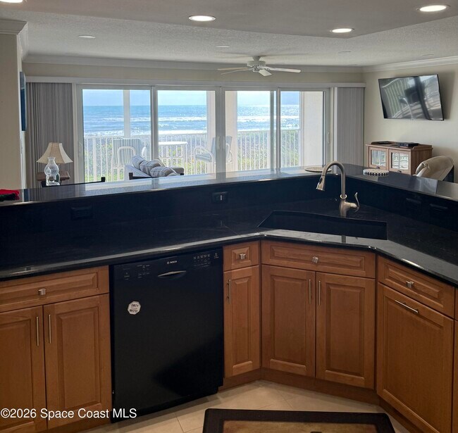 Photo - 1905 Atlantic St Unit 312