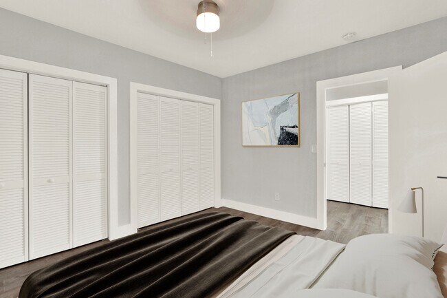 Harbor West Apartments