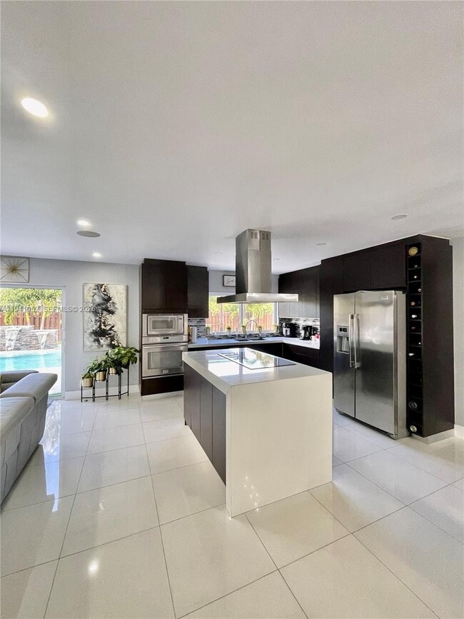 Photo - 6901 NW 82nd Ct