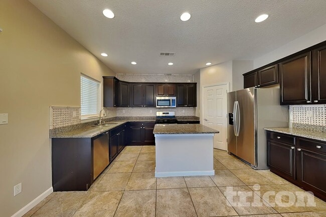 Photo - 4007 Sierra Alta Ave NE