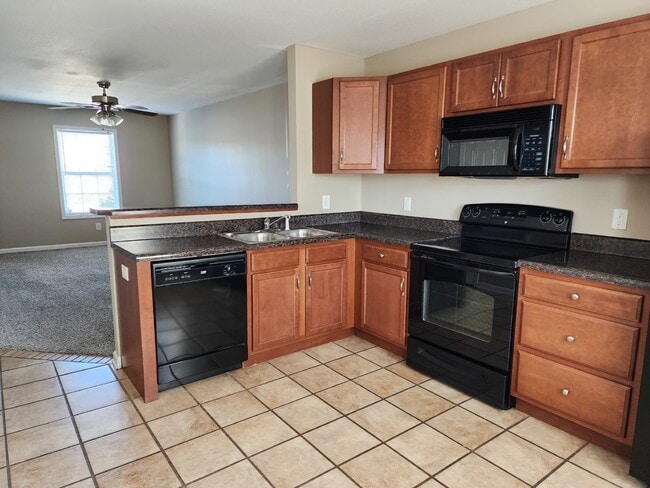 Photo - 5E BLACK JACK WAY