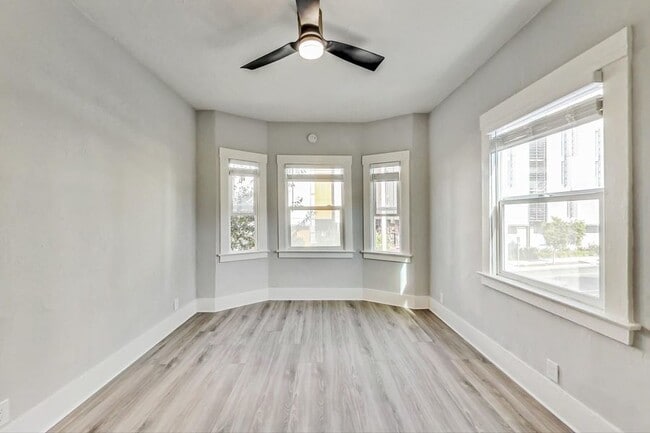Building Photo - 1444 1st Ave Pl Unit 06 Rental
