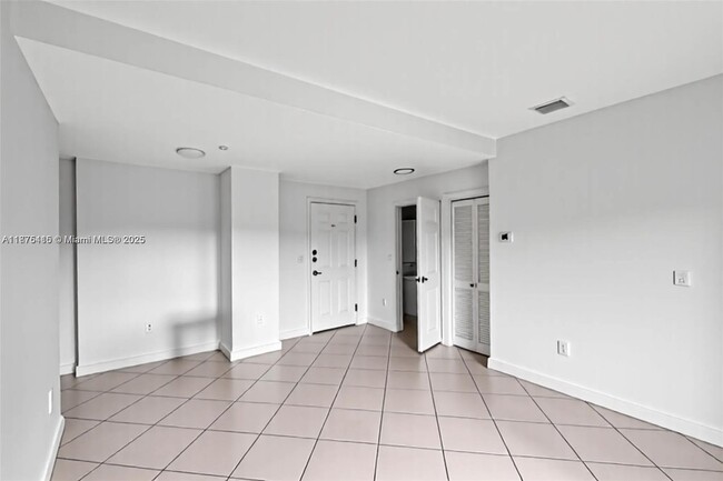 Photo - 2280 SW 32nd Ave Unit 305