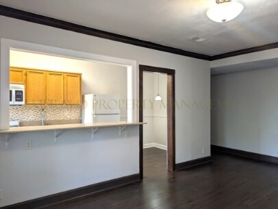 Photo - 1422 E State St Unidad 10