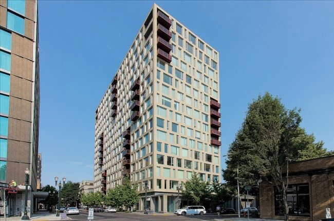 Building Photo - 937 Condos - South Facing 2 bed/2 bath w/parking/storage/concierge/all utilities except electrici... Unit 937-435