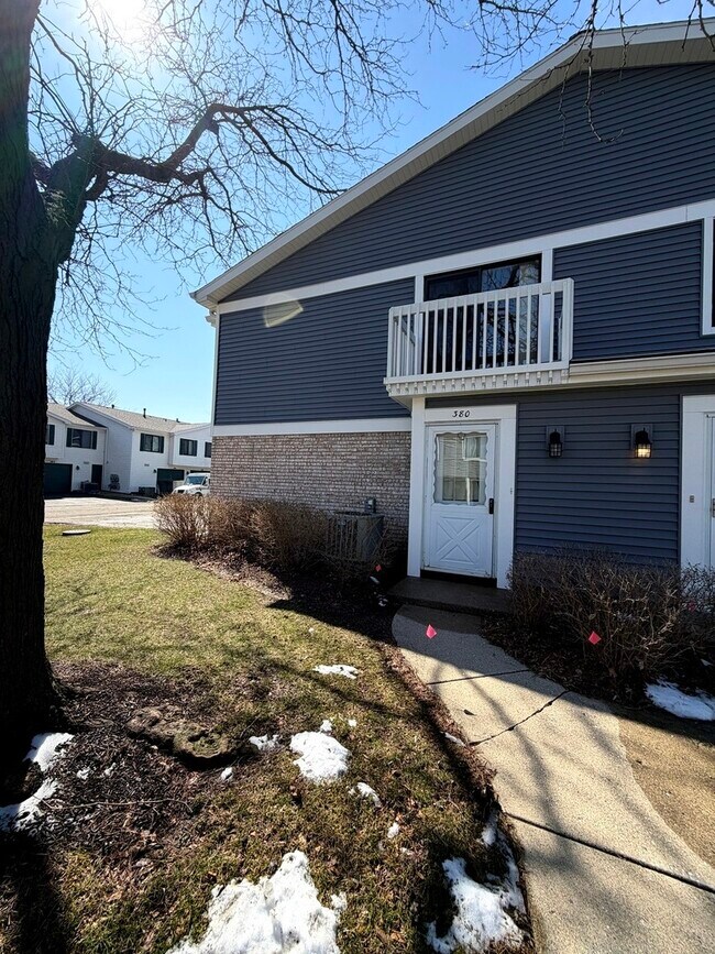 Photo - 380 Pierce Ct