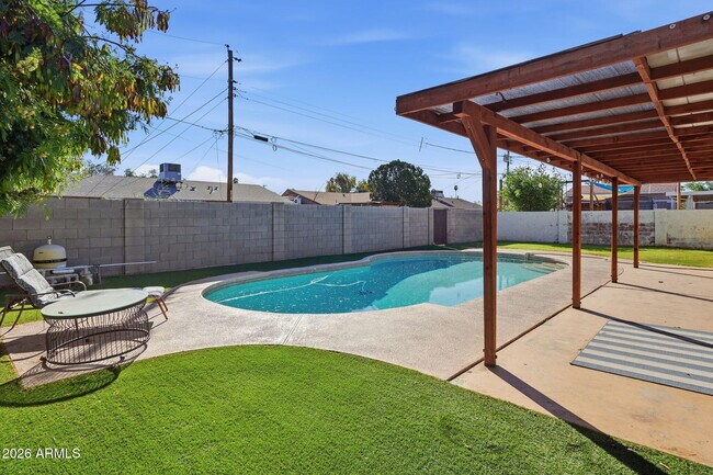 Photo - 2503 S Jentilly Ln