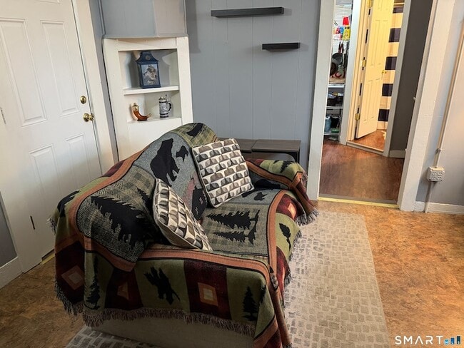 Photo - 112 Rockwell St