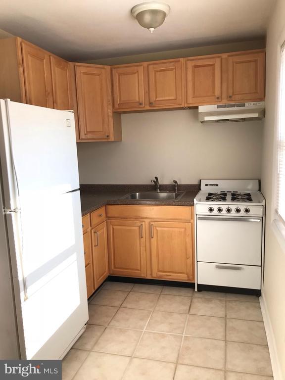 Photo - 422 W Jefferson St