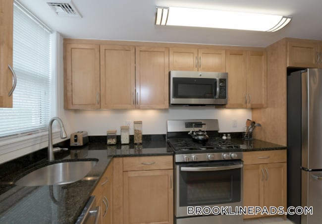 Photo - 499 VFW Parkway