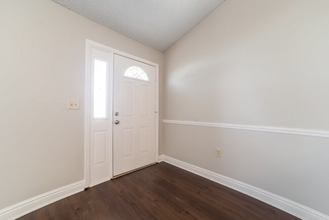 Photo - 2914 Vienna Ln