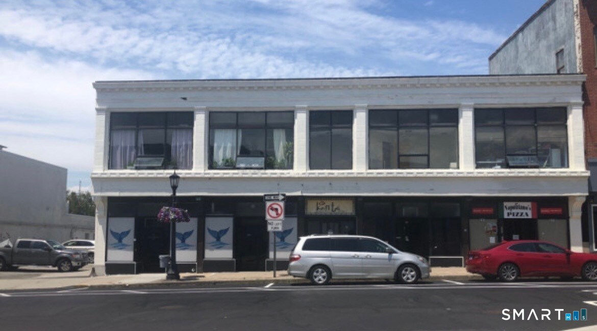 Photo - 215 Bank St Unit 2