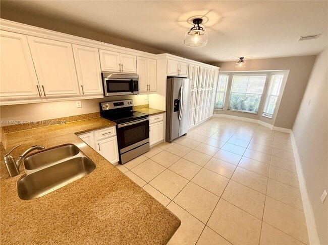 Photo - 1140 Oysterwood St Unit HOME