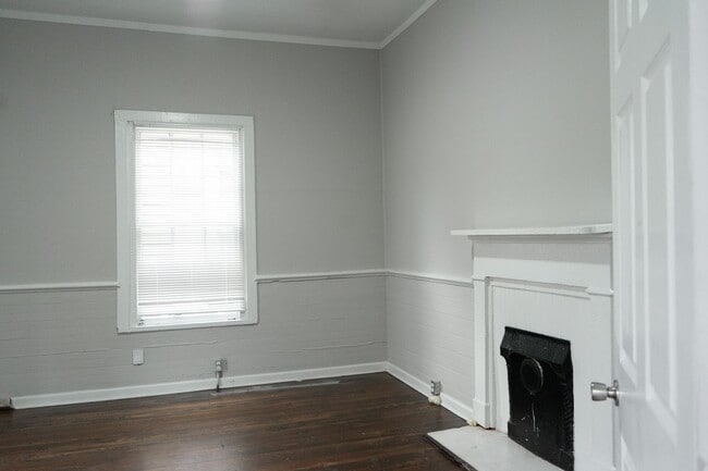 Photo - 413 2nd St