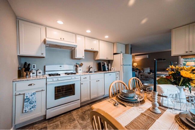 7 Fire Rd W24A