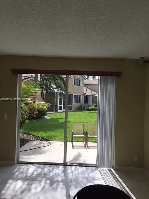 Photo - 1092 SW 158th Ave