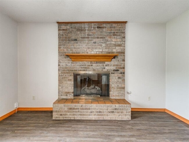 Photo - 1639 Westbrooke Terrace