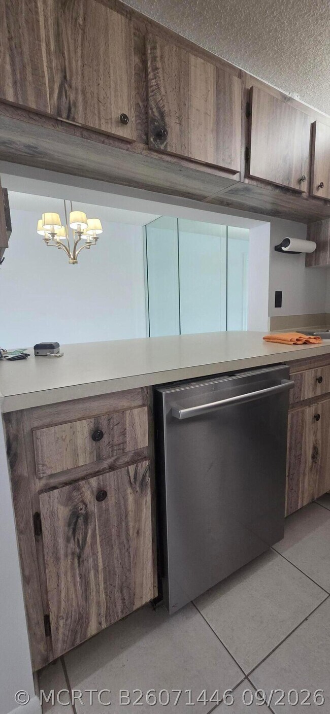 618 Sea Pine Way Unit B2