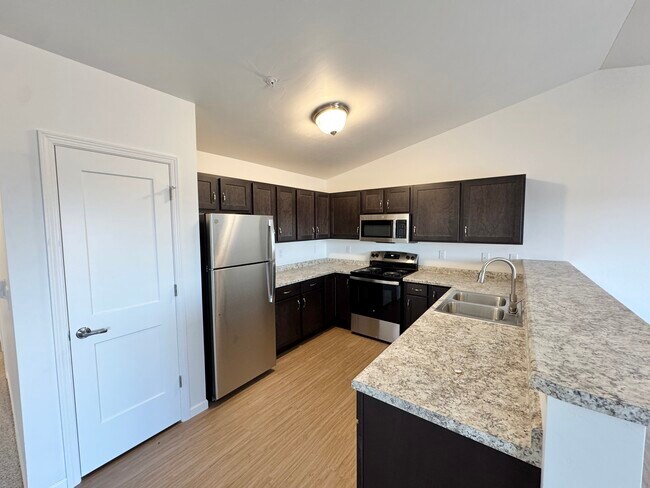 Kitchen - Urban Loft