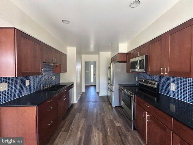 11 Pheasant Run Ct