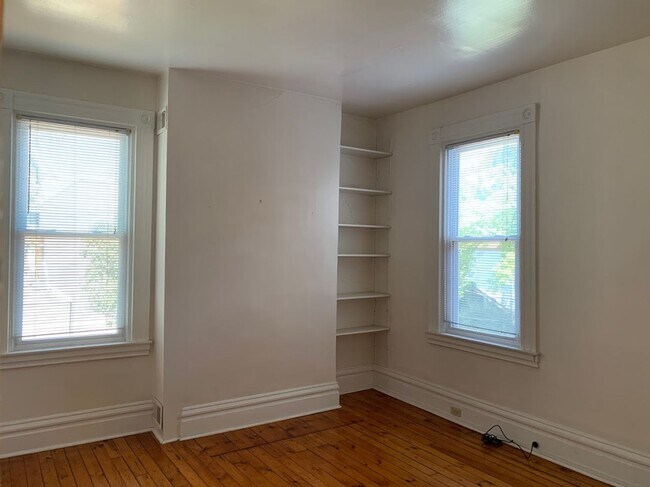 Photo - 5431 Howe St Unit 2nd