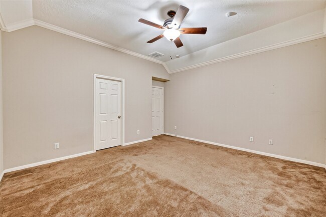Photo - 24222 Lake Path Cir