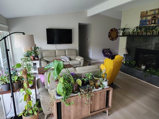 Photo - 16237 NE 30th St