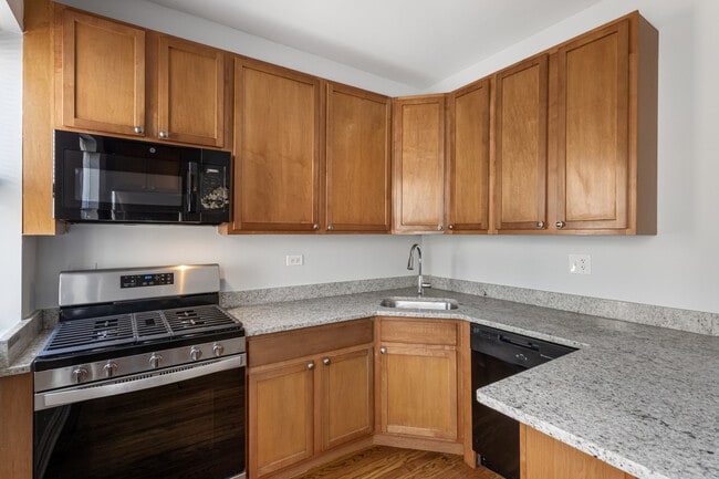 Photo - 7326 N Damen Ave Unit 3