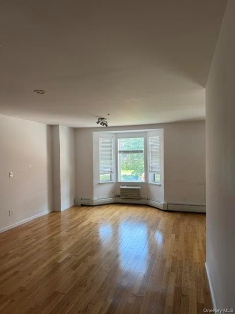 Building Photo - 38 Knightsbridge Rd Unit 3K