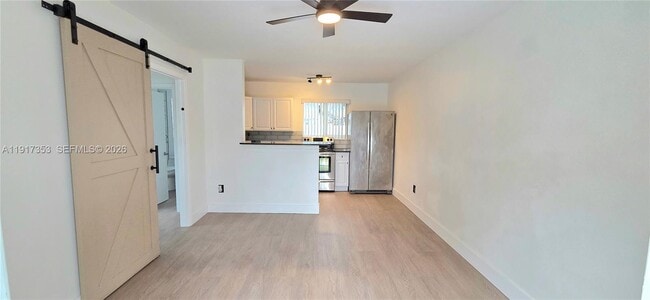 Photo - 1540 NE 118th St Unidad B