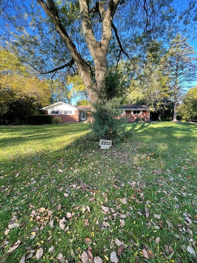 Photo - Beautiful Three Bedroom Home