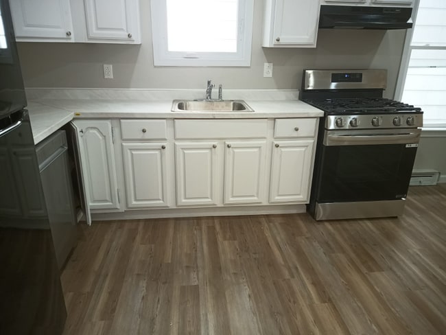 Photo - 57 Moreland St