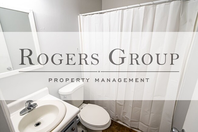 Photo - #160*** - 218 Gary St Duplex Unit 216 Gary St