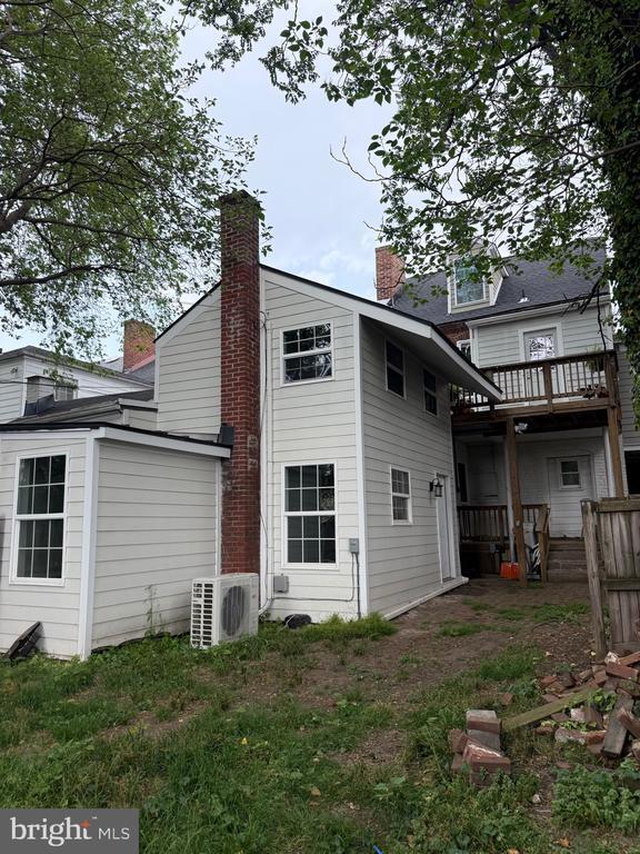 Photo - 512 Caroline St