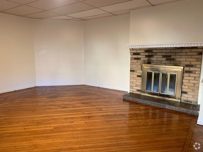 Building Photo - 850 Union St Unit 850 Union St. - 1 Rental