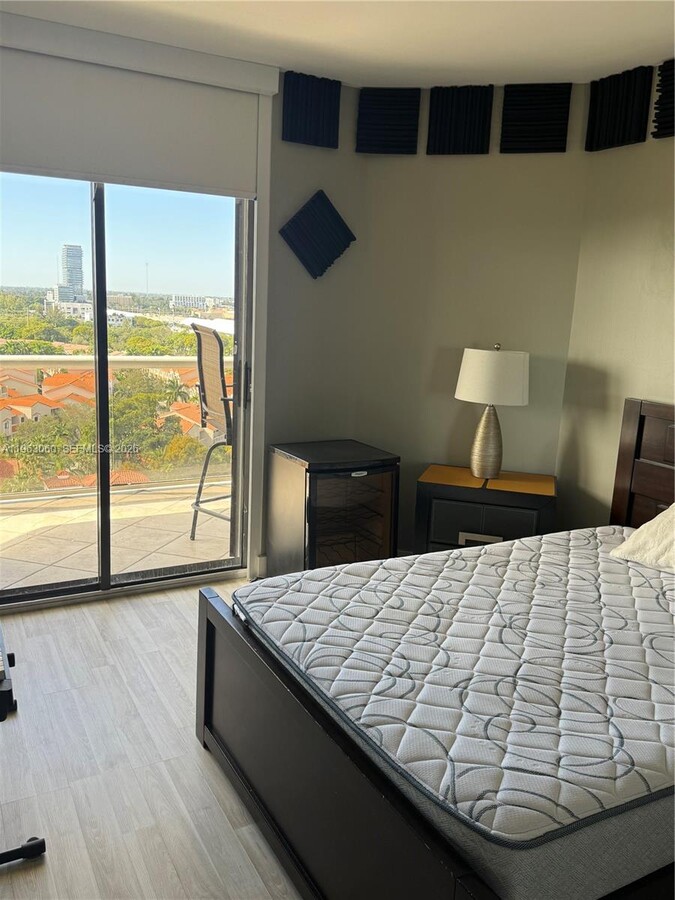 Photo - 3610 Yacht Club Dr Unidad 1413