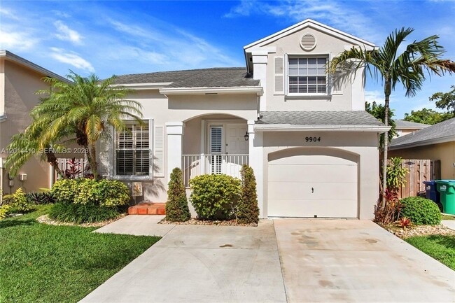 Building Photo - 9904 SW 117th Pl