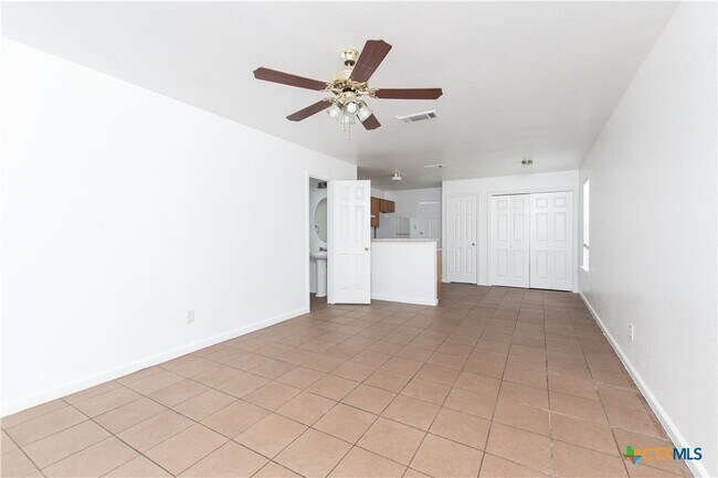 Photo - 4207 Primrose Dr Unit D