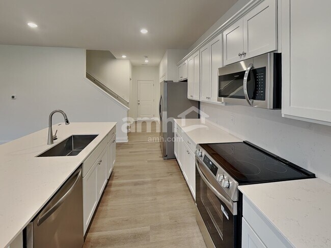 Photo - 205 Kramer Mills Dr