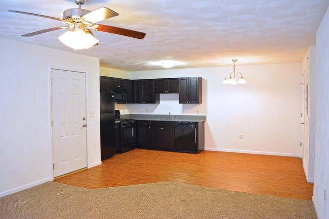 Photo - Northbrooke Commons