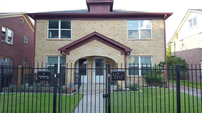 Photo - 2915 Truxillo St Apartment