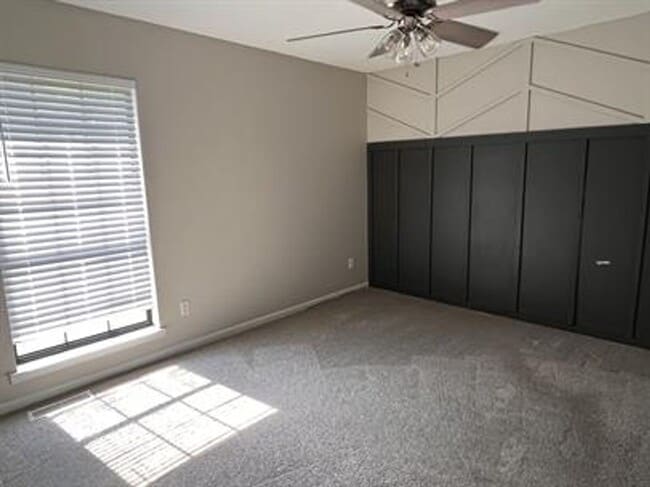 Photo - NEW DEAL! FIRST MONTH’S RENT FREE WITH A 1-YEAR LEASE!