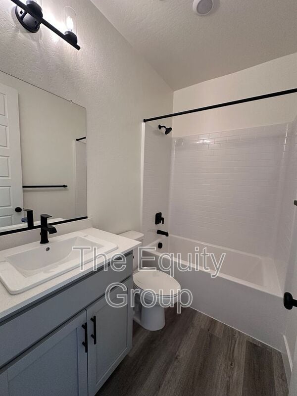 Photo - 2405 N Fontana St