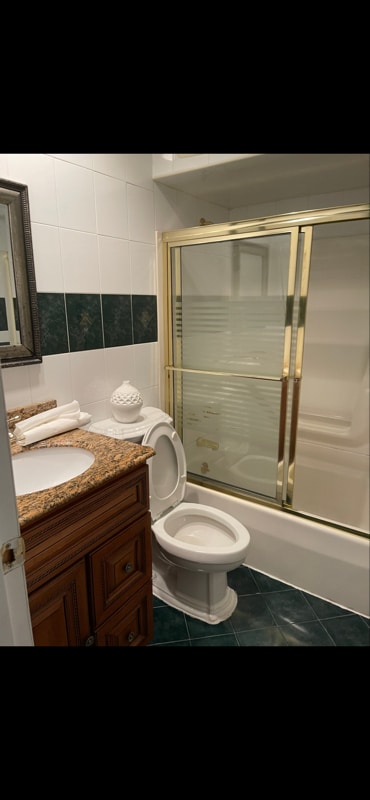 Photo - 1723 Shore Pkwy Unit 1