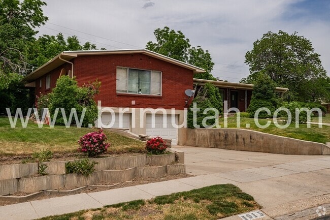 Building Photo - 1915-1925 E. Severn Dr. - 1925 Rental