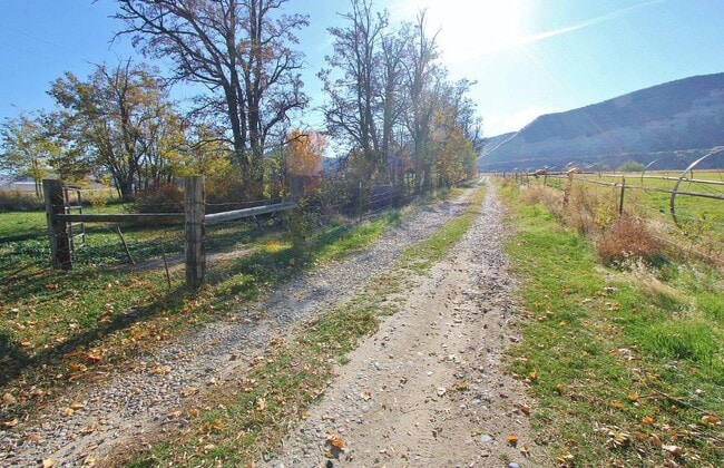 Photo - 3344 W South Slope Rd